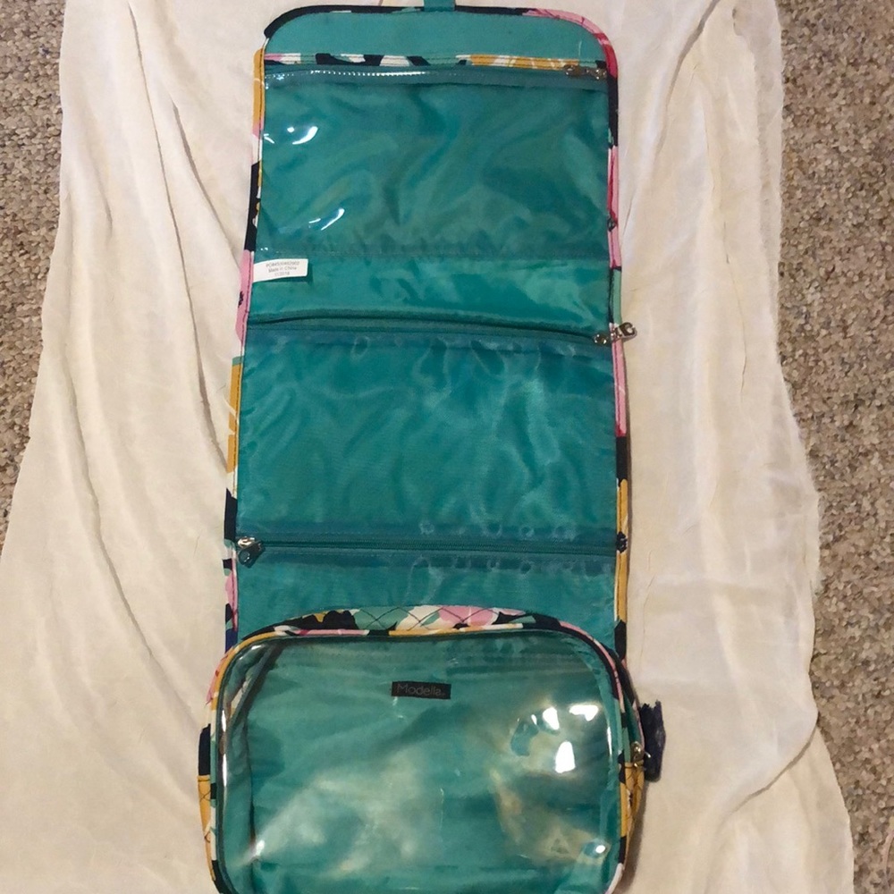 Modella makeup bag